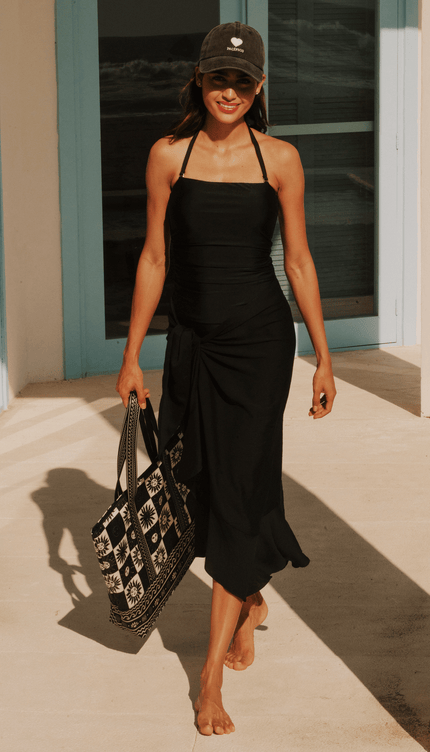 Pareo Midnight, Colección Alma Frutal - Bari, los mejores trajes de baño y Bikinis. Diseño y tecnología juntos.