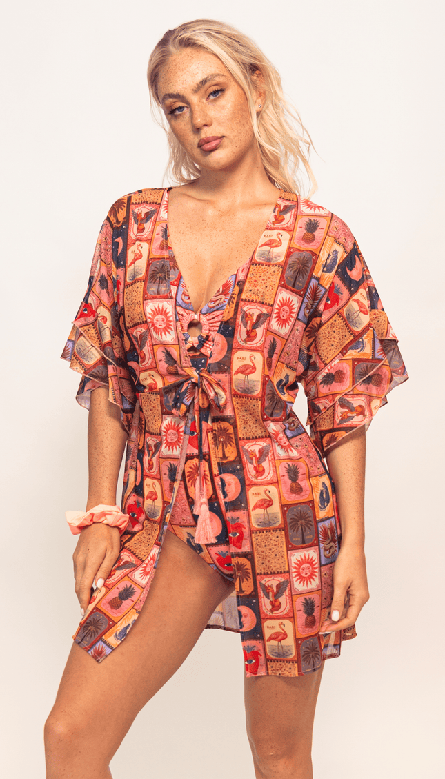 Salida de Playa Tarot, Alma Frutal - Bari, los mejores trajes de baño y Bikinis. Diseño y tecnología juntos.