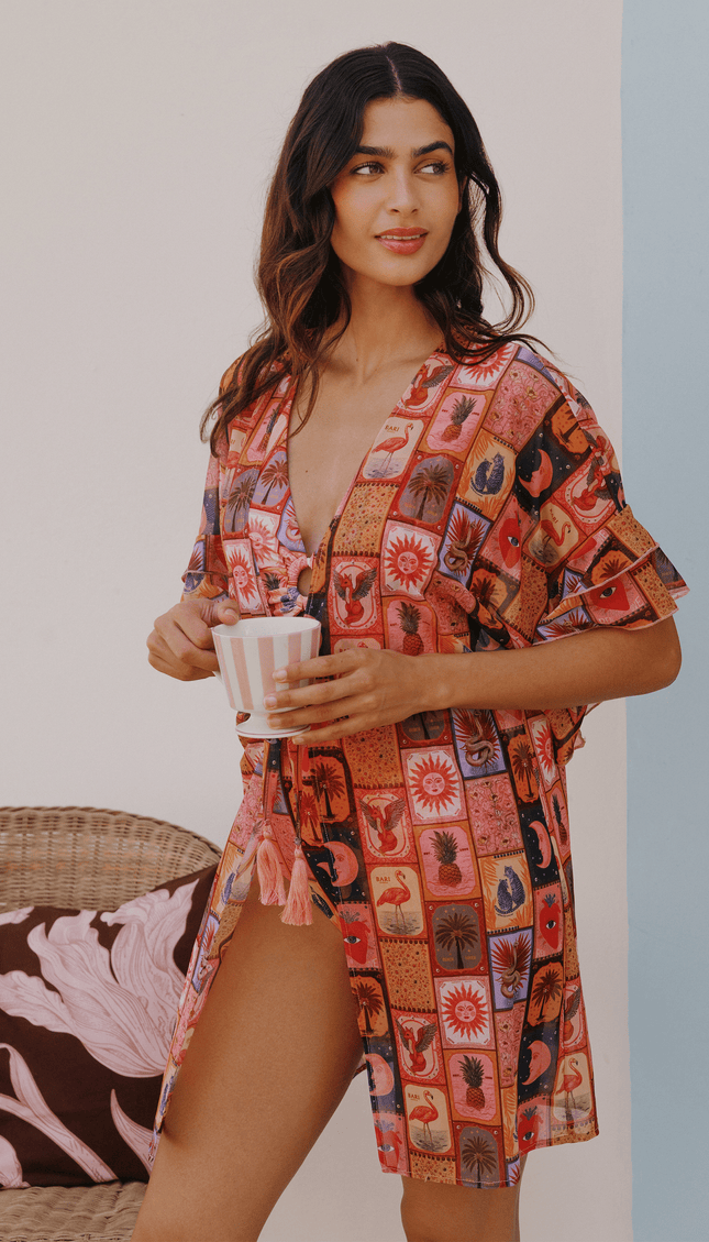 Salida de Playa Tarot, Alma Frutal - Bari, los mejores trajes de baño y Bikinis. Diseño y tecnología juntos.