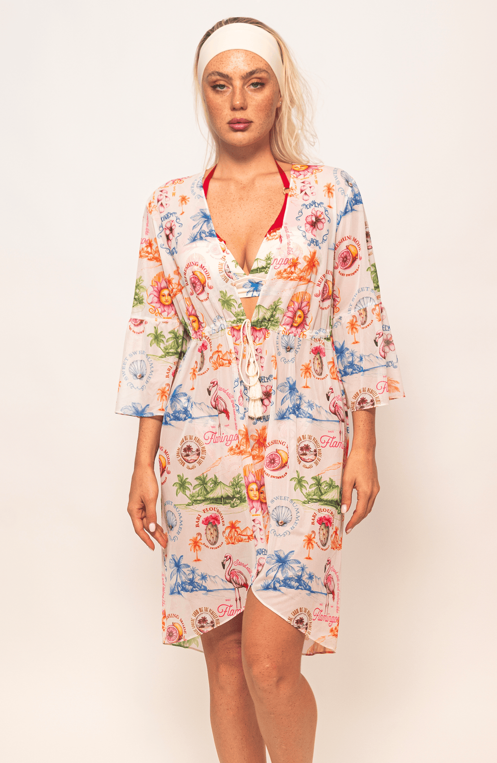 Salida de Playa Tropical , Colección Alma Frutal - Bari, los mejores trajes de baño y Bikinis. Diseño y tecnología juntos.