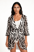 Salida Estampada Zebra, Colección Alquimia - Bari, los mejores trajes de baño y Bikinis. Diseño y tecnología juntos.