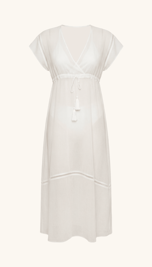 Salida Vestido Blanco, Colección ODISEA - Bari, los mejores trajes de baño y Bikinis. Diseño y tecnología juntos.