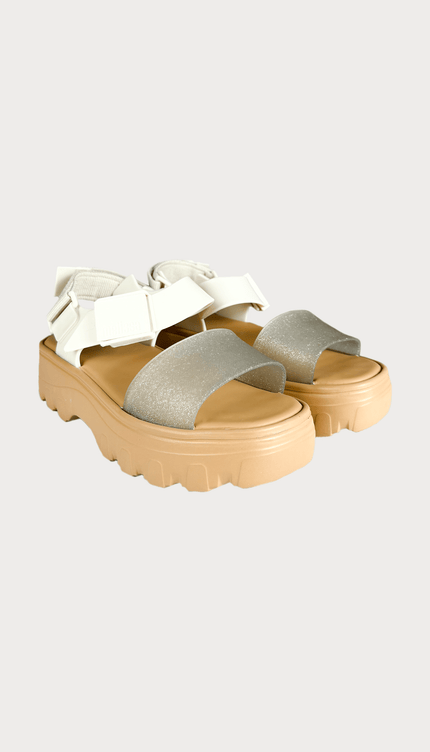 Sandalias Melissa Arena con Blanco Plataforma y Amarre - Bari, los mejores trajes de baño y Bikinis. Diseño y tecnología juntos.
