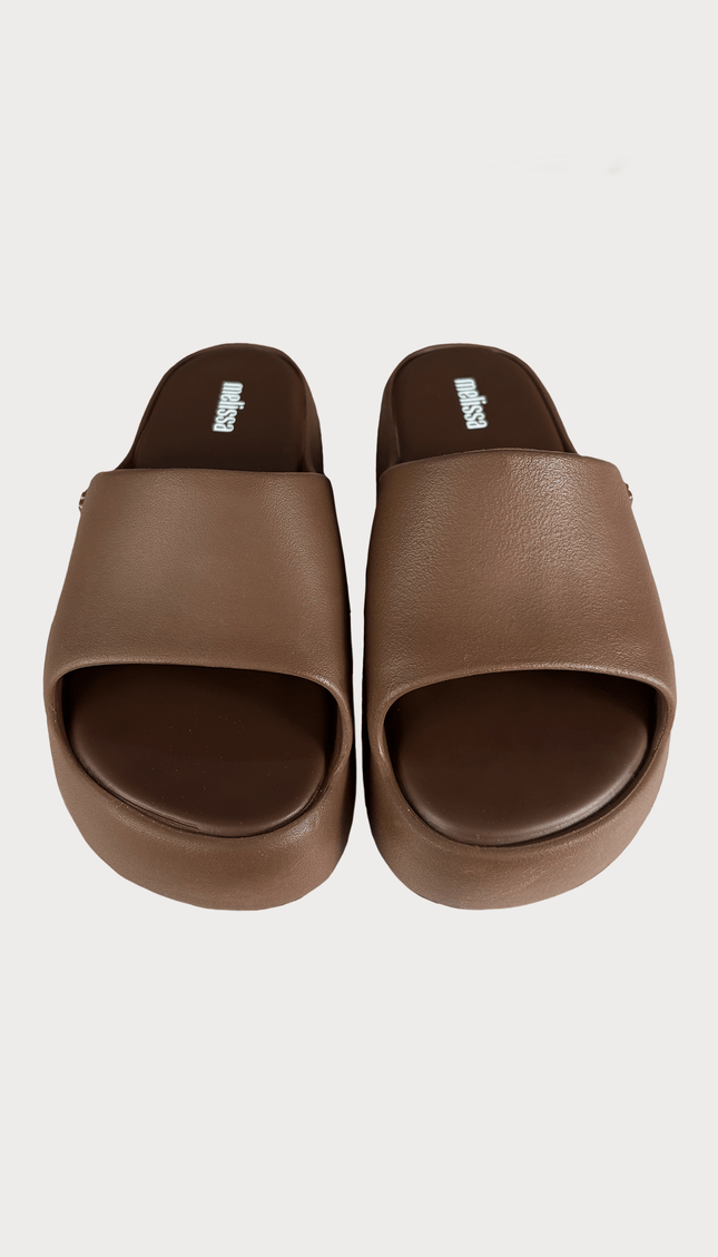 Sandalias Melissa Café Plataforma - Bari, los mejores trajes de baño y Bikinis. Diseño y tecnología juntos.