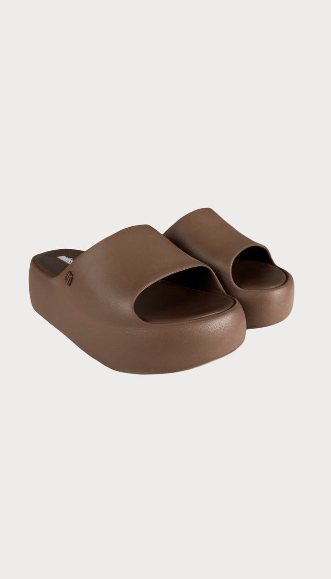 Sandalias Melissa Café Plataforma - Bari, los mejores trajes de baño y Bikinis. Diseño y tecnología juntos.