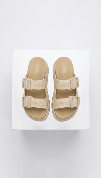 Sandalias Melissa Crema Multicolor con Correas - Bari, los mejores trajes de baño y Bikinis. Diseño y tecnología juntos.