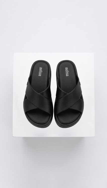 Sandalias Melissa Negras con Plataforma - Bari, los mejores trajes de baño y Bikinis. Diseño y tecnología juntos.