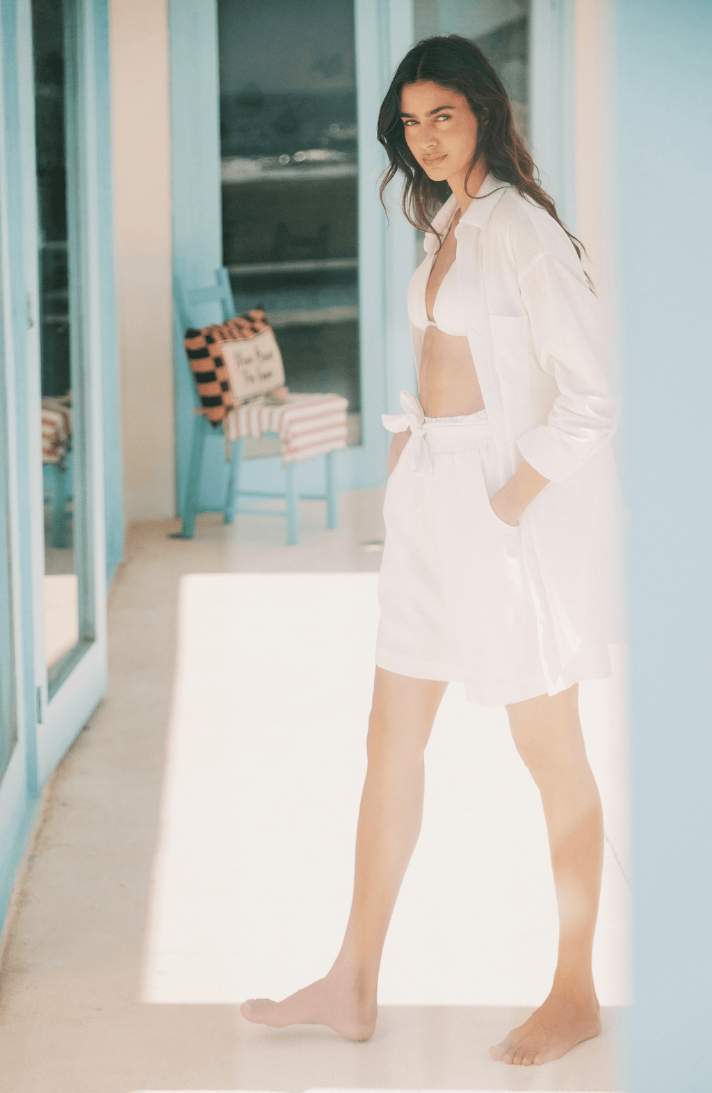 Short Blanco Lino, Colección ODISEA - Bari, los mejores trajes de baño y Bikinis. Diseño y tecnología juntos.