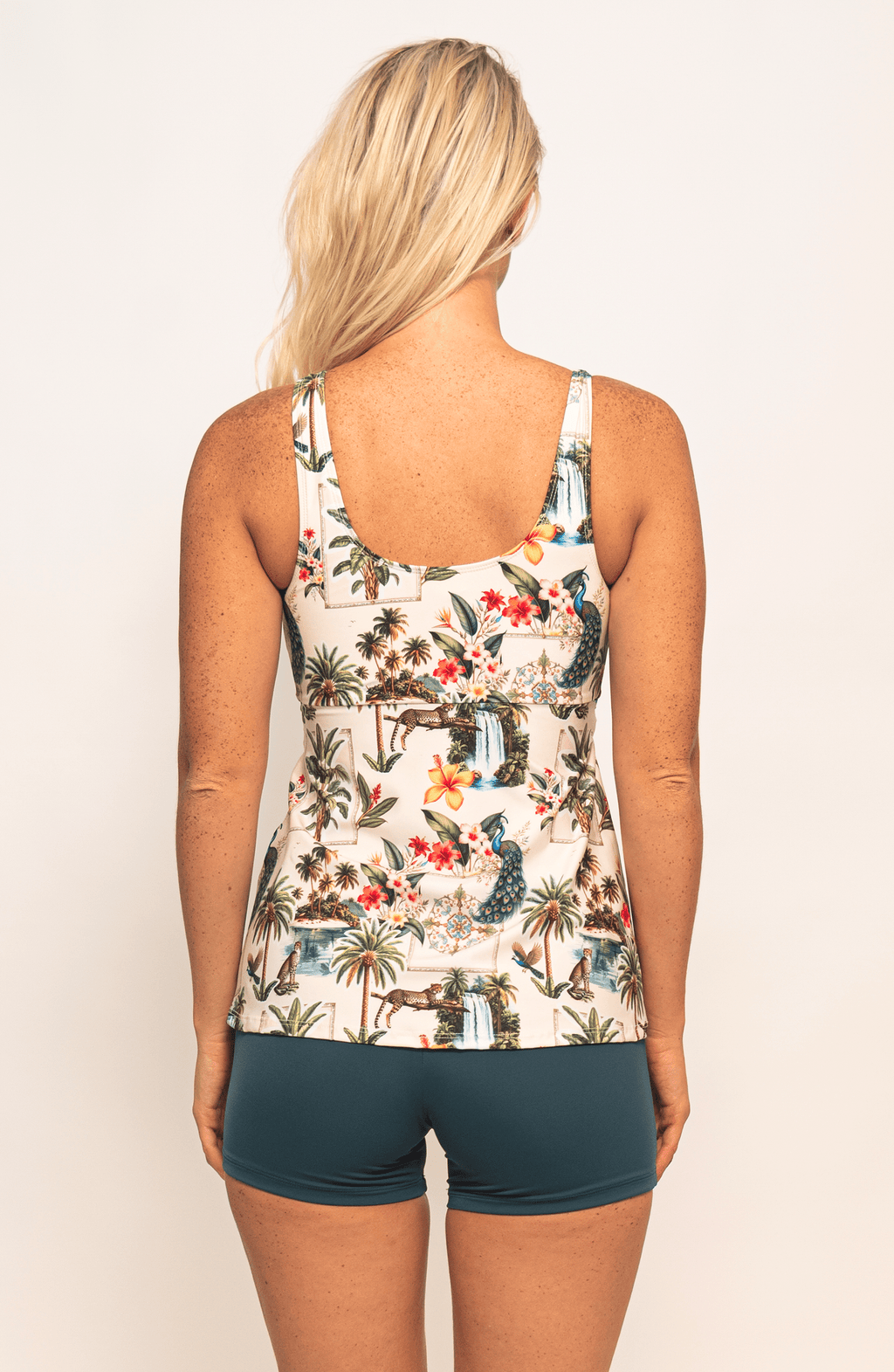 Tankini con Short , Colección ODISEA - Bari, los mejores trajes de baño y Bikinis. Diseño y tecnología juntos.