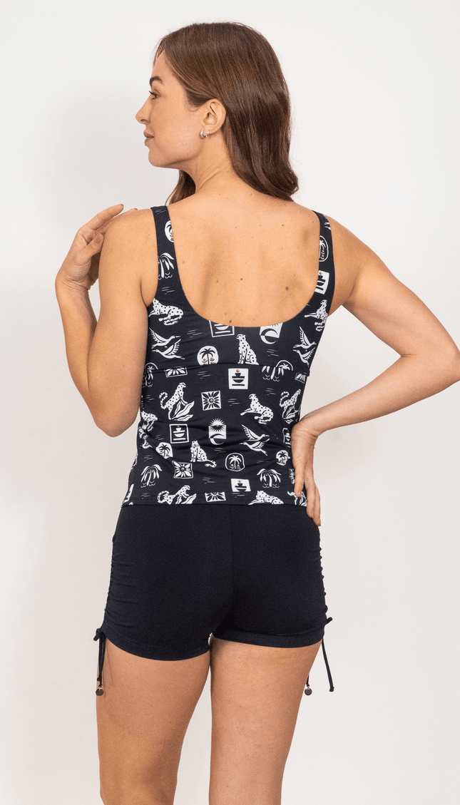 Tankini Short Jaguar Midnight, Colección Pacífico - Bari, los mejores trajes de baño y Bikinis. Diseño y tecnología juntos.