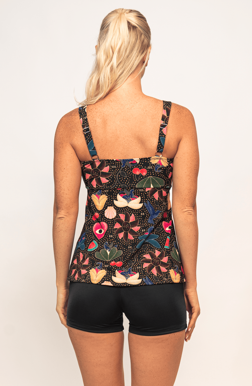 Tankini Short Midnight Garden, Colección Alma Frutal - Bari, los mejores trajes de baño y Bikinis. Diseño y tecnología juntos.