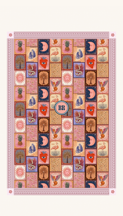 Toalla Reversible Tarot, Colección Alma Frutal - Bari, los mejores trajes de baño y Bikinis. Diseño y tecnología juntos.