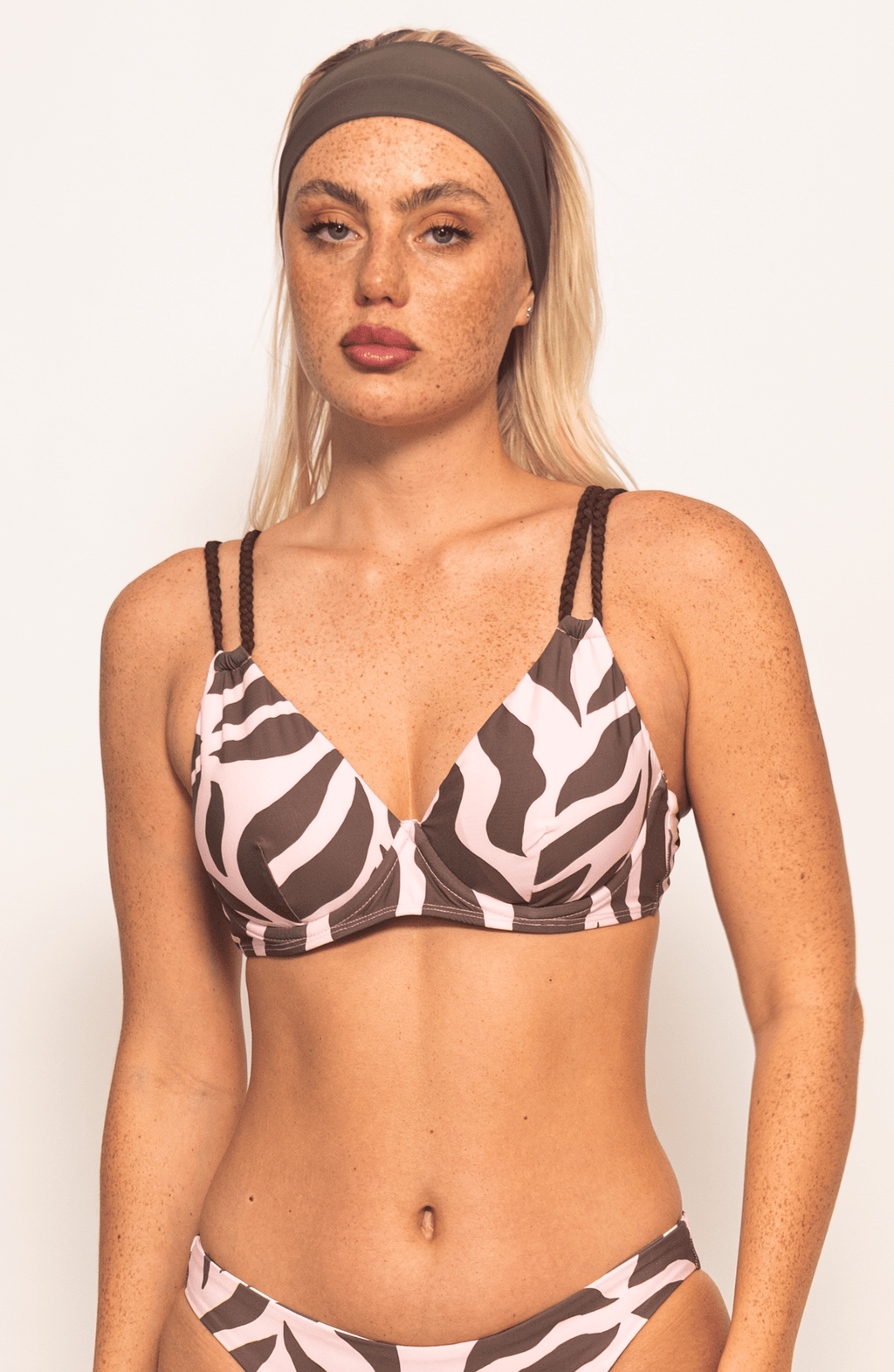 Top de Bikini Animal Print Rosa, Colección ODISEA - Bari, los mejores trajes de baño y Bikinis. Diseño y tecnología juntos.