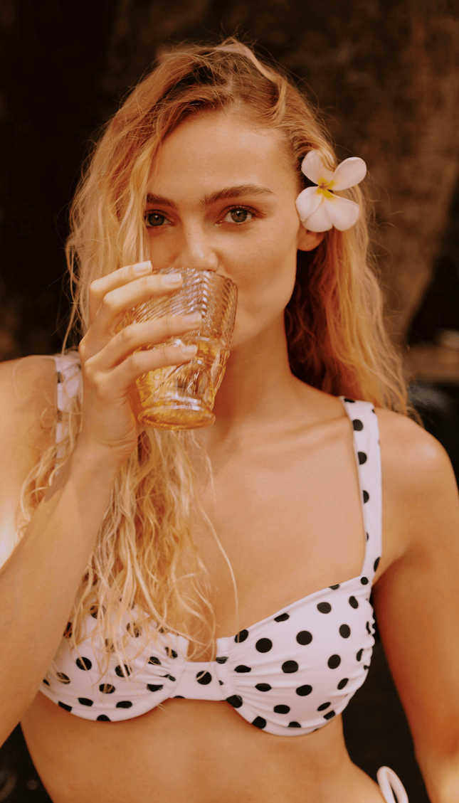 Top de Bikini Lunares , Colección Limoncello - Bari, los mejores trajes de baño y Bikinis. Diseño y tecnología juntos.
