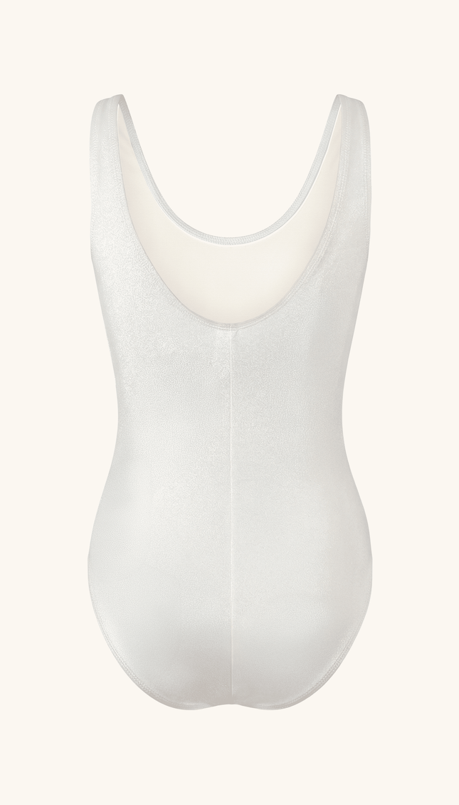 Traje de Baño Completo Control Abdominal Cloud Dancer, Colección ODISEA - Bari, los mejores trajes de baño y Bikinis. Diseño y tecnología juntos.