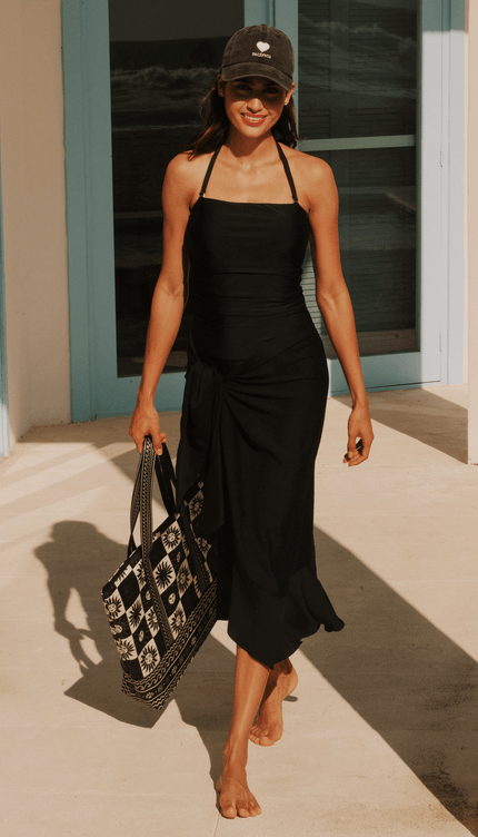 Traje de Baño Completo Midnight Control Abdominal Strapless, Colección Alma Frutal - Bari, los mejores trajes de baño y Bikinis. Diseño y tecnología juntos.