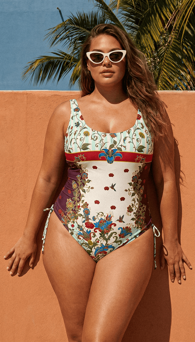 Traje de Baño Completo Paisley Floral , Colección ODISEA - Bari, los mejores trajes de baño y Bikinis. Diseño y tecnología juntos.