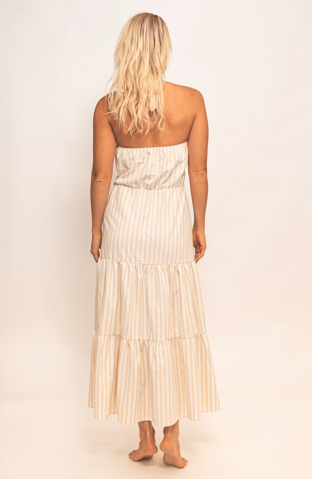Vestido Maxi Rayas, Colección ODISEA - Bari, los mejores trajes de baño y Bikinis. Diseño y tecnología juntos.
