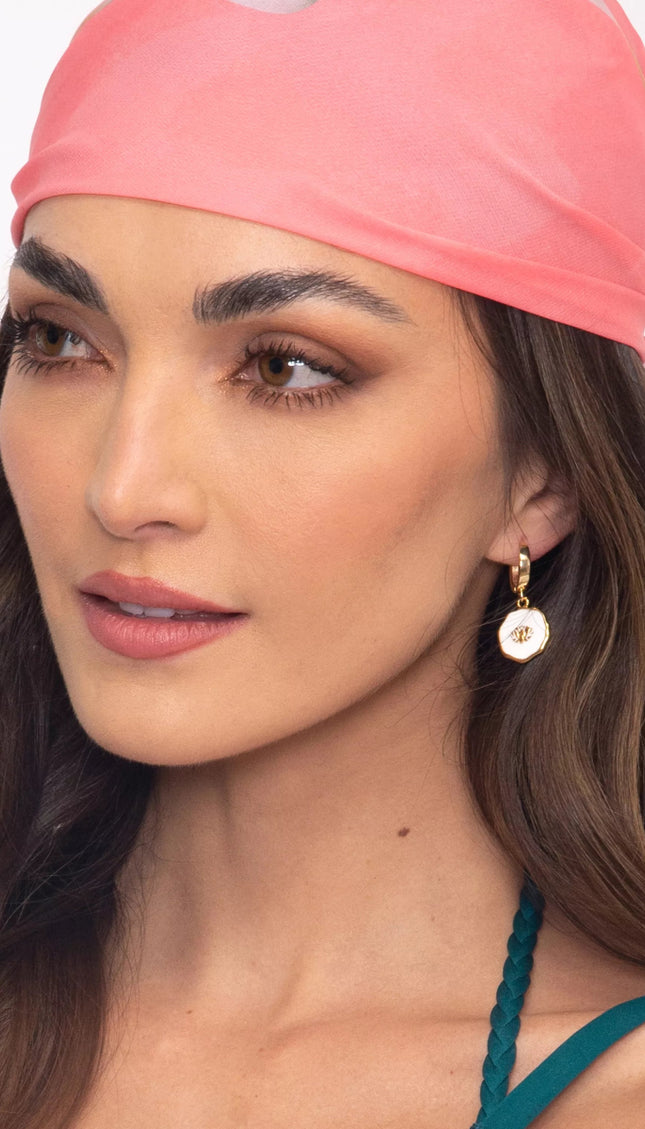 Aretes Blanco - Bari, los mejores trajes de baño en México.