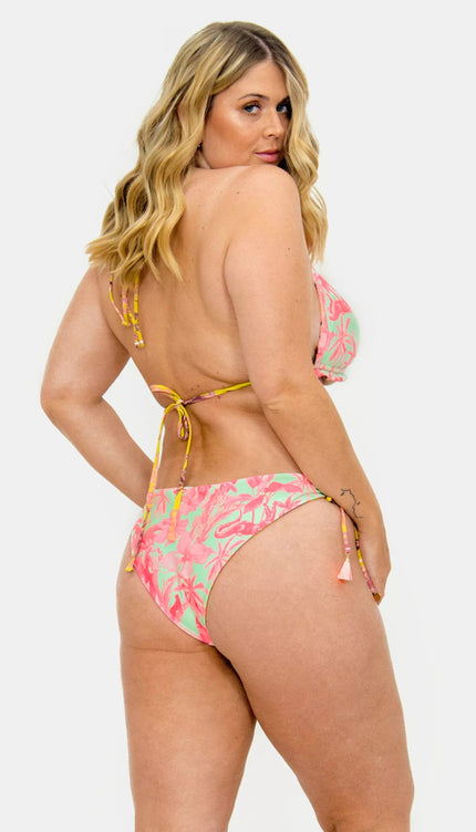 Bikini Reversible Estampado Bailando Entre Palmas - Bari, los mejores trajes de baño en México.