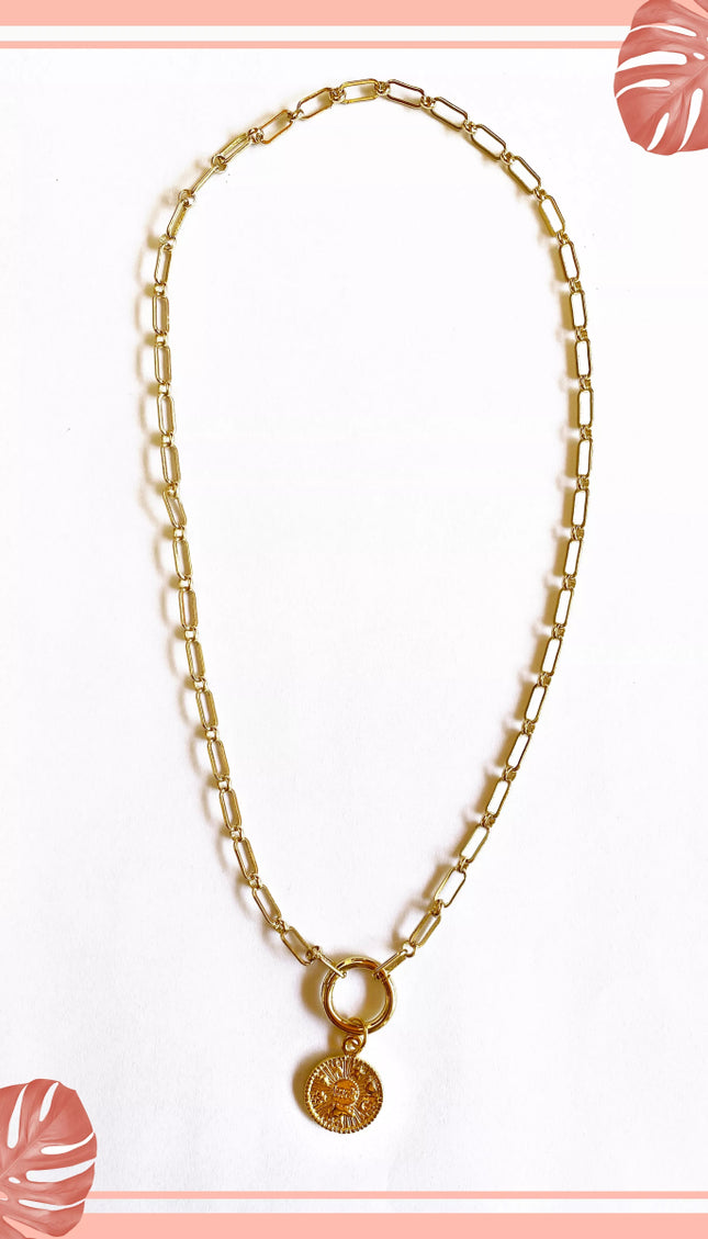 Collar Medalla Oro Good Luck - Bari, los mejores trajes de baño en México.