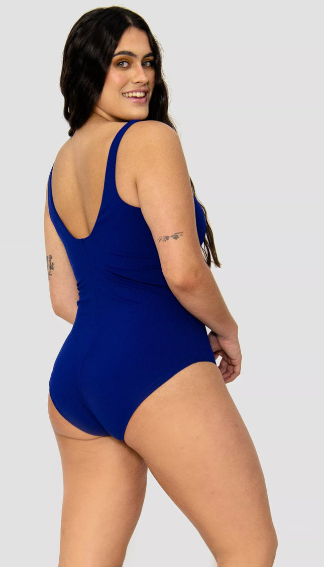 Completo Marino Chaquiras Control Abdominal Alma Viajera - Bari, los mejores trajes de baño y Bikinis. Diseño y tecnología juntos.