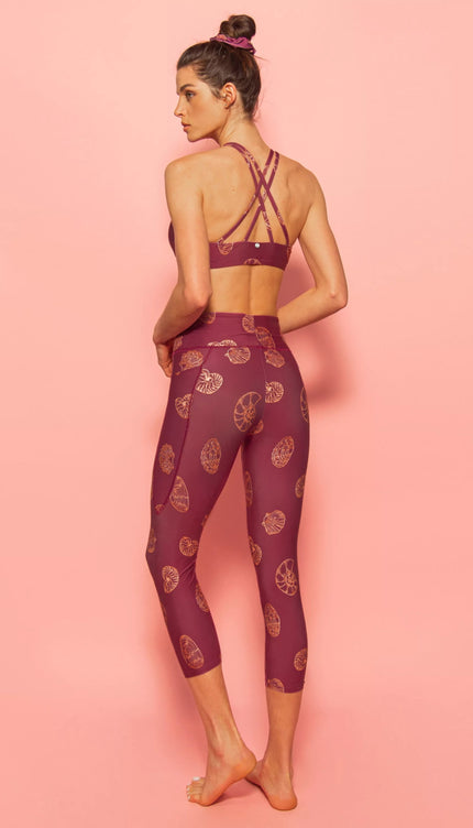 Leggings Deportivos Estampado Conchas Protección UV - Bari, los mejores trajes de baño en México.