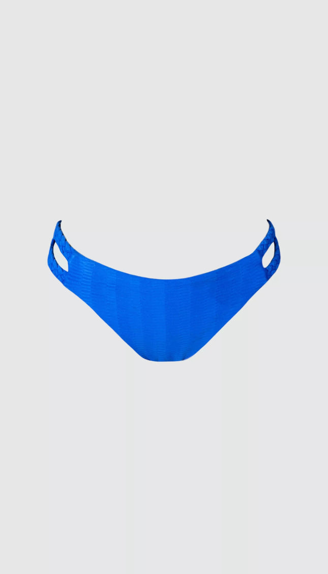 Panty Normal Bikini Azul Bailando Entre Palmas - Bari, los mejores trajes de baño en México.