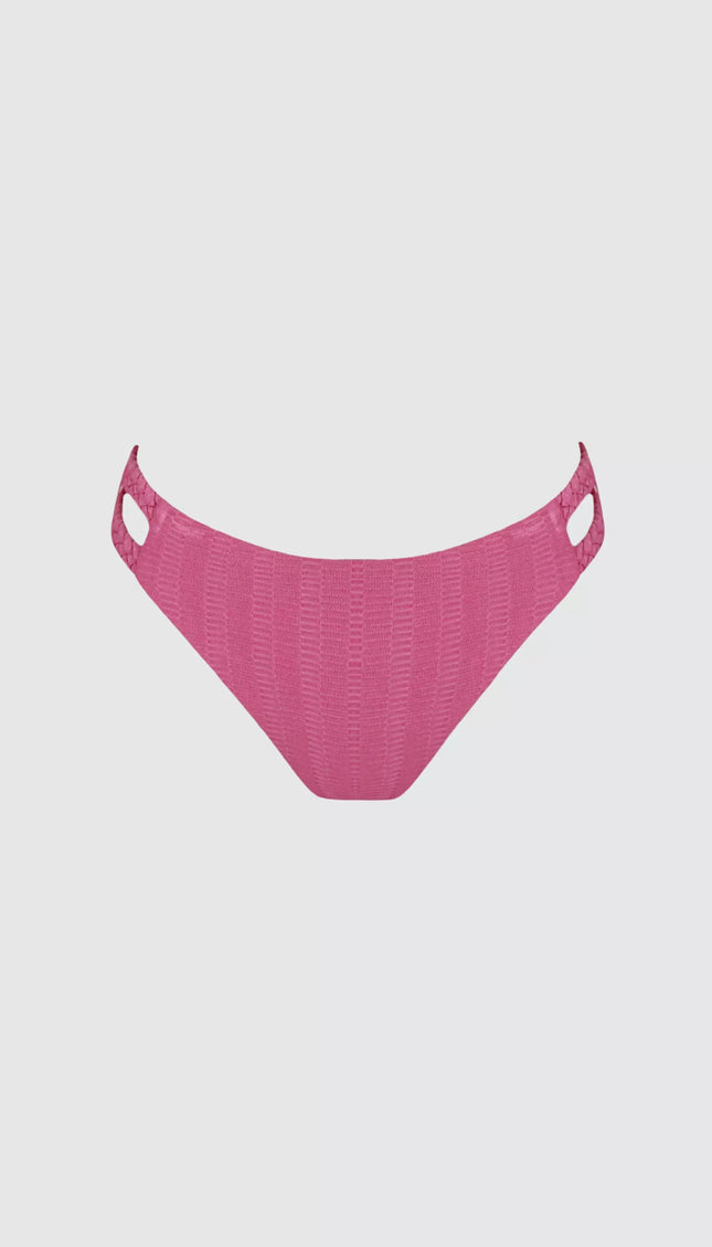 Panty Normal Bikini Mauve ESSENTIALS Bailando Entre Palmas - Bari, los mejores trajes de baño en México.