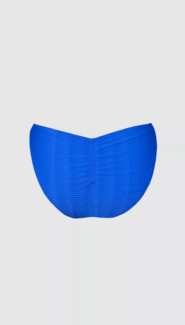 Panty Normal ESSENTIALS Bikini Azul Alma Viajera - Bari, los mejores trajes de baño en México.