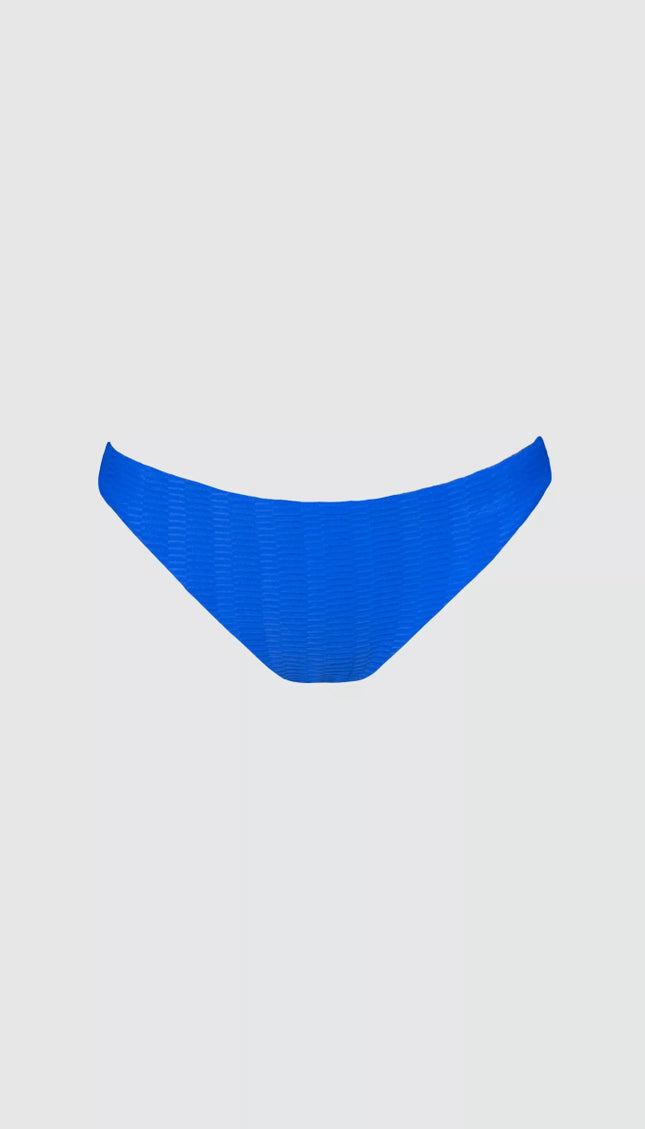 Panty Normal ESSENTIALS Bikini Azul Alma Viajera - Bari, los mejores trajes de baño en México.