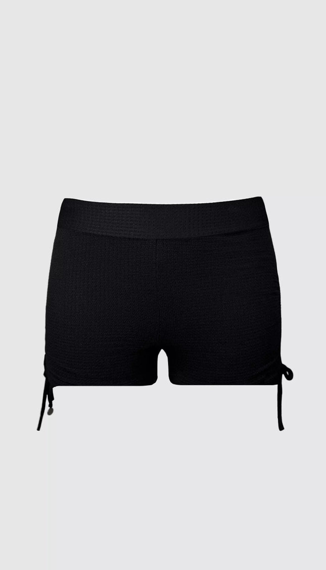 Panty Short Negro Bailando Entre Palmas - Bari, los mejores trajes de baño y Bikinis. Diseño y tecnología juntos.