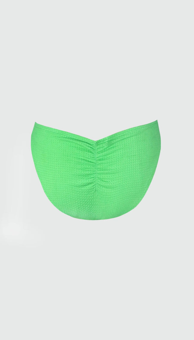 Panty Verde Plisado Essentials Aurora - Bari, los mejores trajes de baño y Bikinis. Diseño y tecnología juntos.