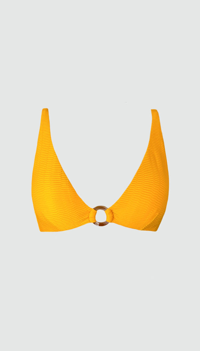 Top Bikini ESSENTIALS Rosa Argolla Bailando Entre Palmas - Bari, los mejores trajes de baño en México.