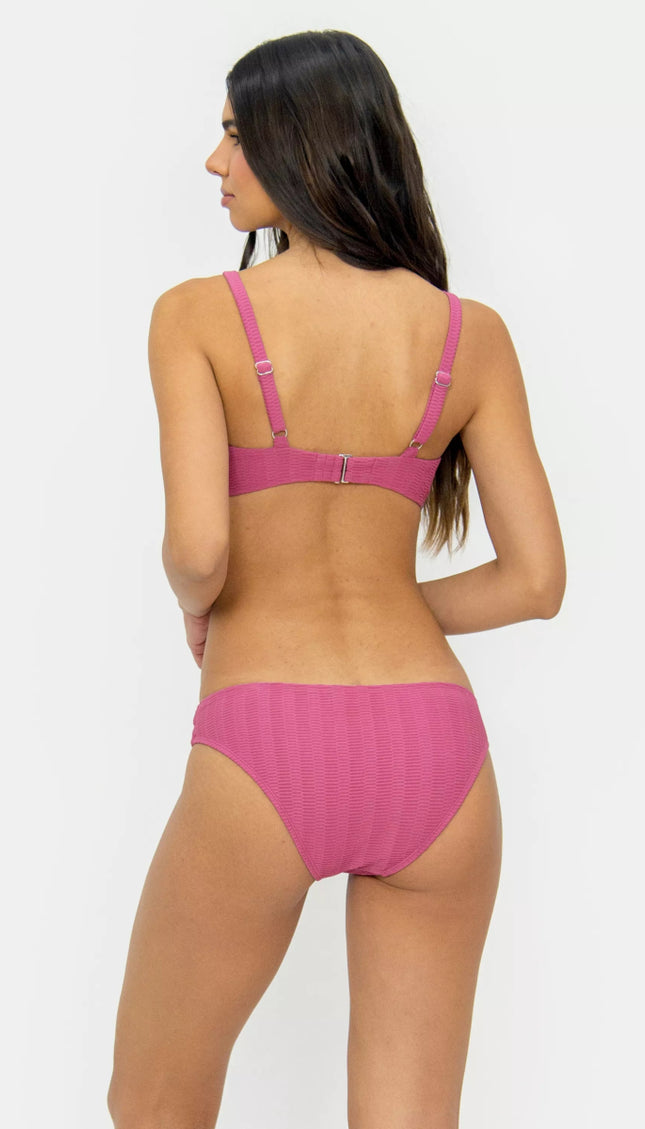 Top Bikini Mauve ESSENTIALS Bailando Entre Palmas - Bari, los mejores trajes de baño en México.